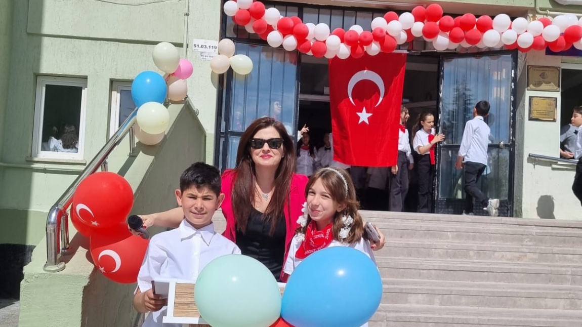 23 NİSAN KUTLAMA PROGRAMIMIZ